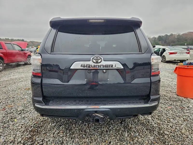 2016 TOYOTA 4RUNNER SR5  