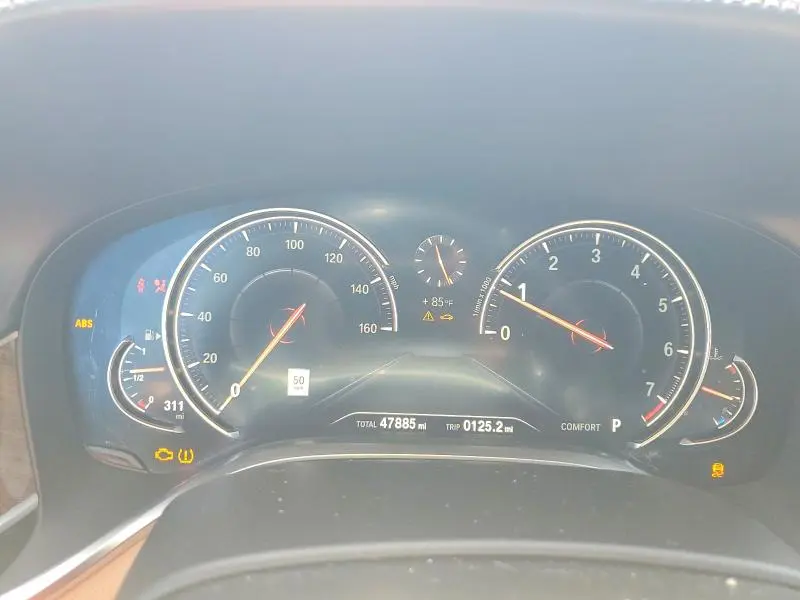 2018 BMW 750 XI  