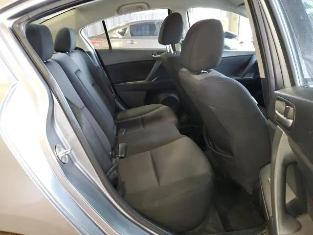 2010 MAZDA 3 I  