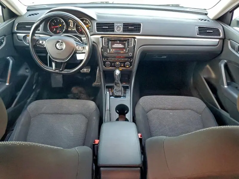 2016 VOLKSWAGEN PASSAT S  