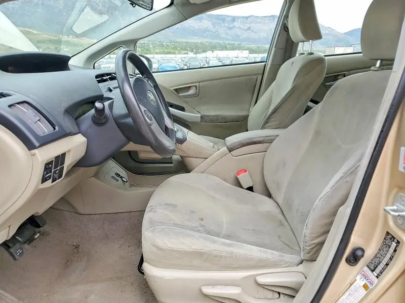 2011 TOYOTA PRIUS TWO  