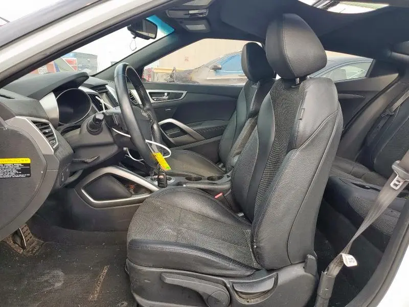 2016 HYUNDAI VELOSTER 