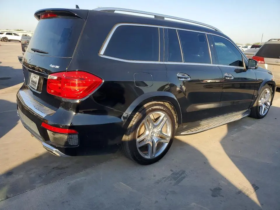 2015 MERCEDES-BENZ GL 550 4MATIC  