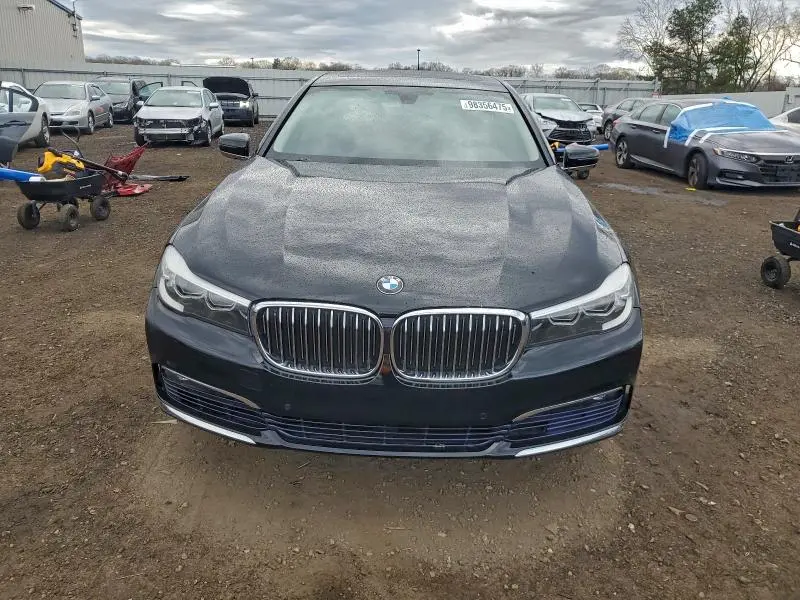 2016 BMW 740 I  