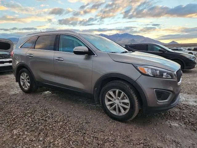 2016 KIA SORENTO LX  