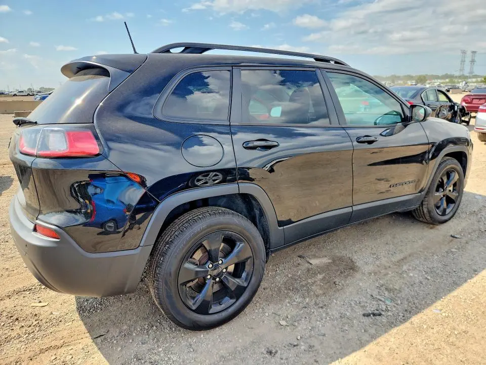 2021 JEEP CHEROKEE LATITUDE PLUS  