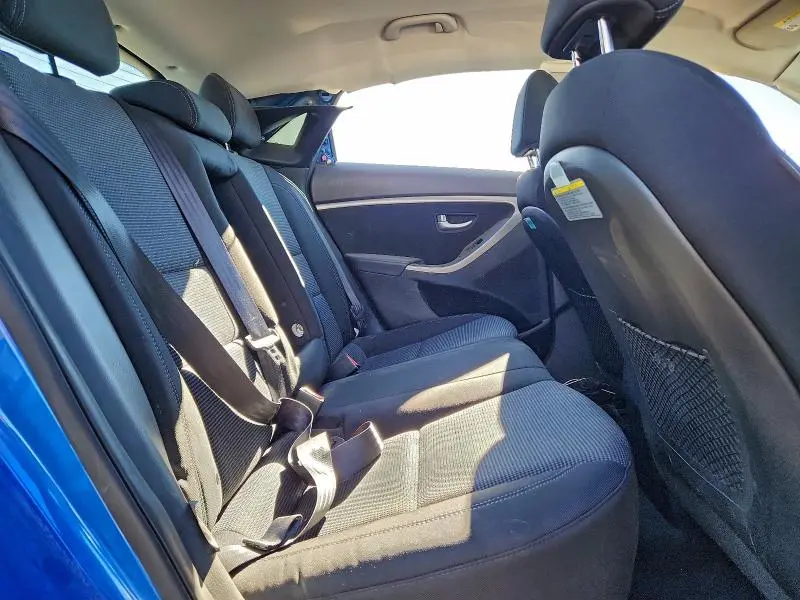 2017 HYUNDAI ELANTRA GT   
