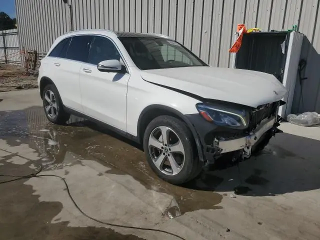 2018 MERCEDES-BENZ GLC 300  