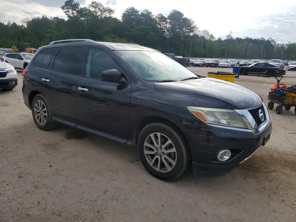 2015 NISSAN PATHFINDER SV  