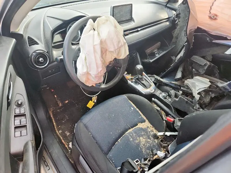 2016 TOYOTA SCION IA   