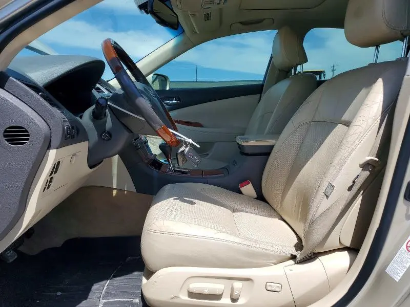 2011 LEXUS ES 350  