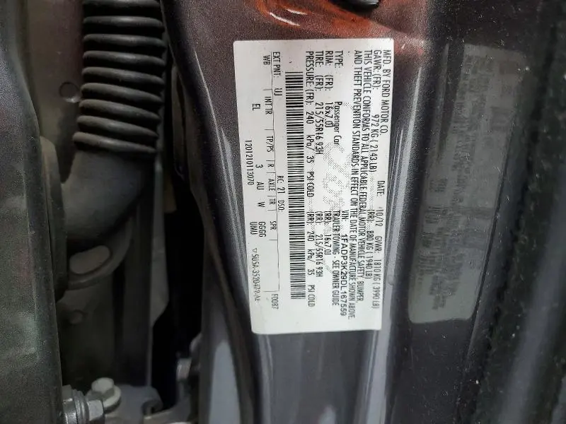 2013 FORD FOCUS SE  