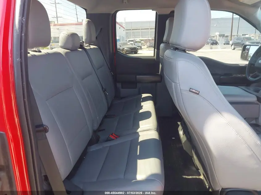 2021 FORD F-150 XL/XLT