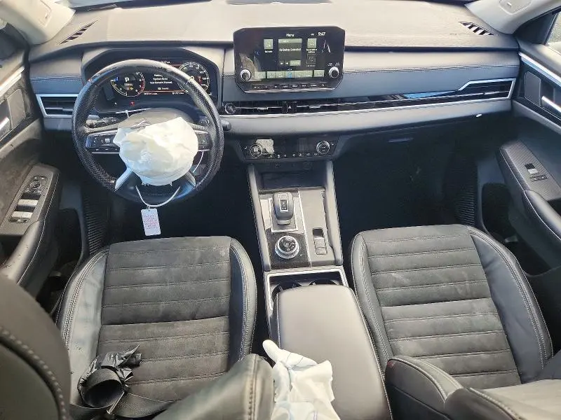 2022 MITSUBISHI OUTLANDER SE  