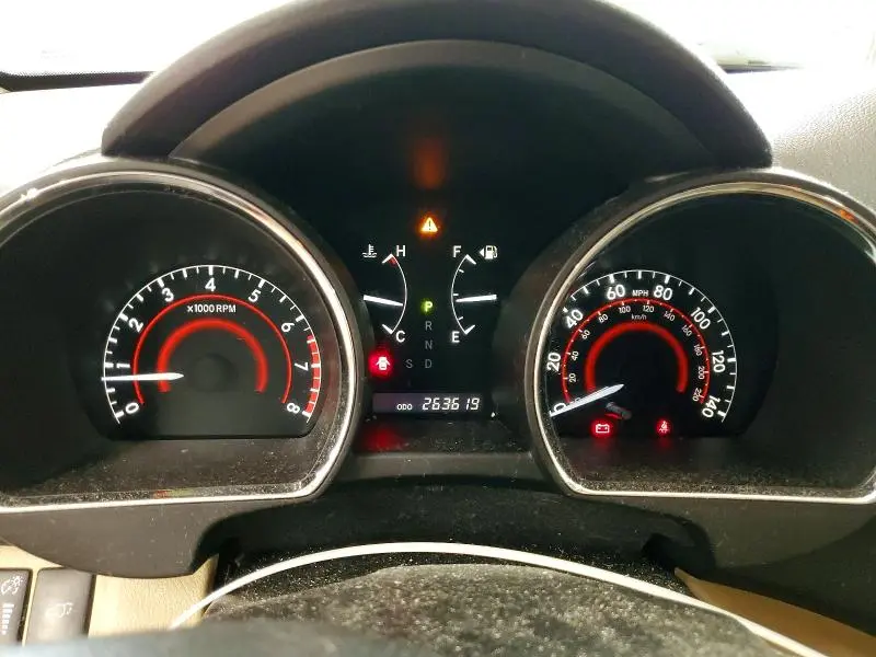 2012 TOYOTA HIGHLANDER SE  