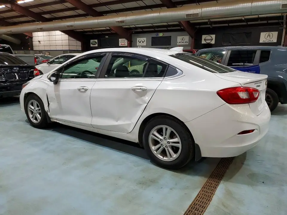 2018 CHEVROLET CRUZE LT  