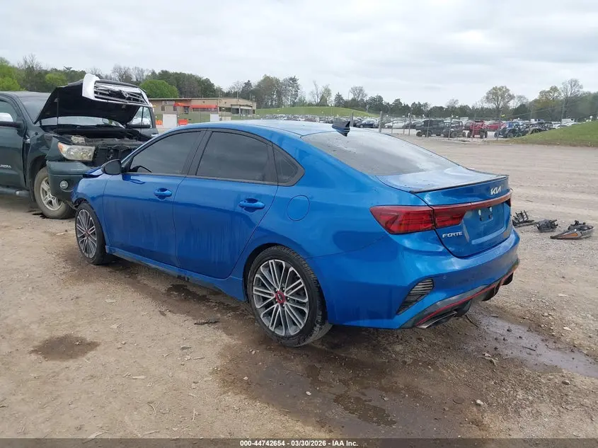 2023 KIA FORTE GT