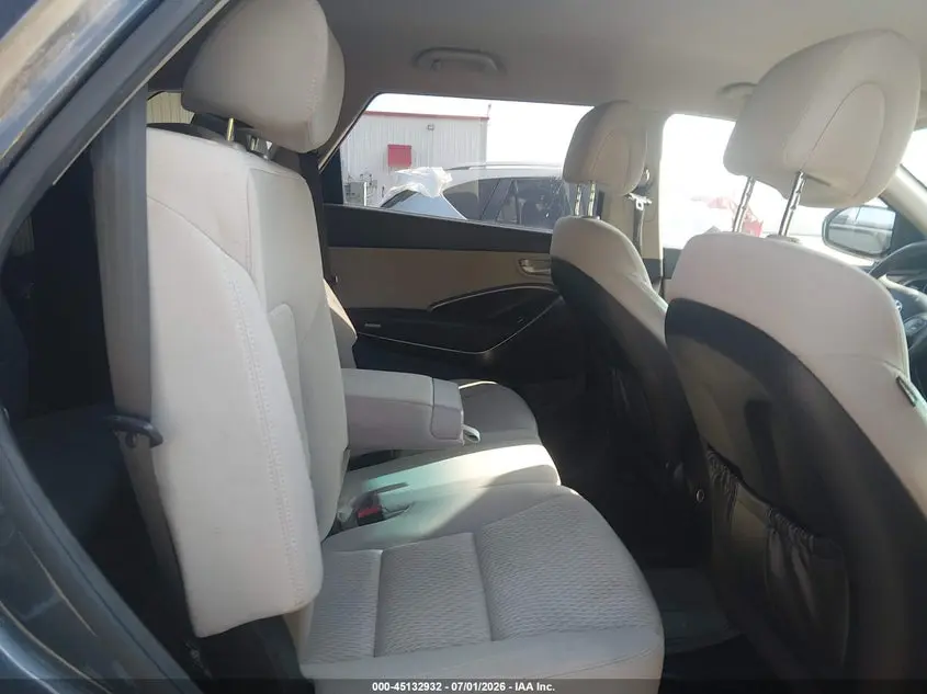 2016 HYUNDAI SANTA FE SE
