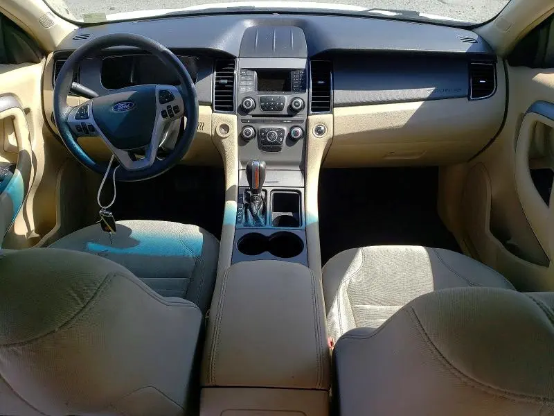 2013 FORD TAURUS SE  