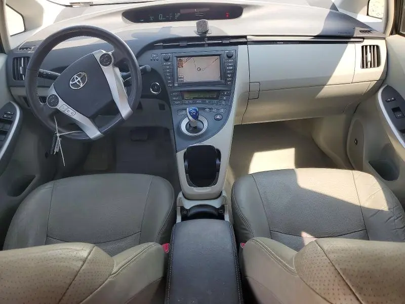 2010 TOYOTA PRIUS IV  