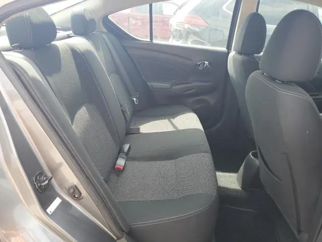 2019 NISSAN VERSA S