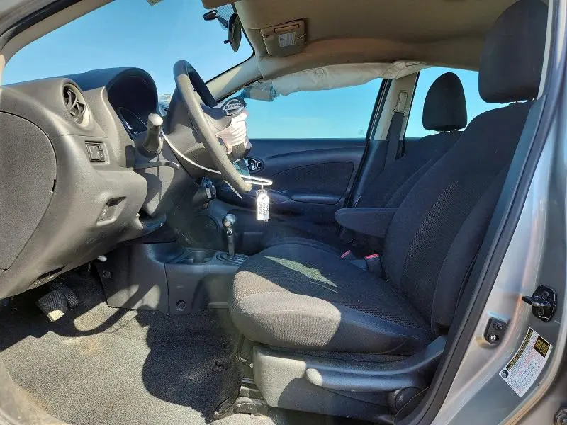 2013 NISSAN VERSA 1.6 S  