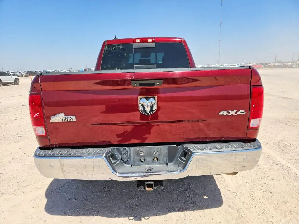 2018 RAM 1500 SLT  