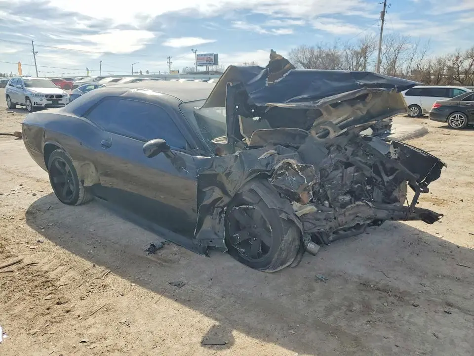 2013 DODGE CHALLENGER SXT  
