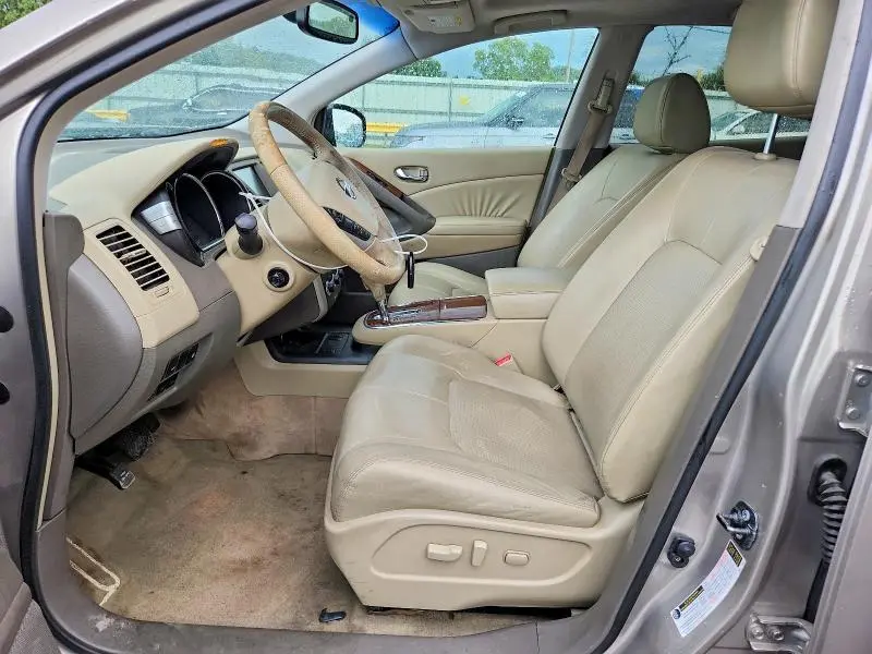2010 NISSAN MURANO S  