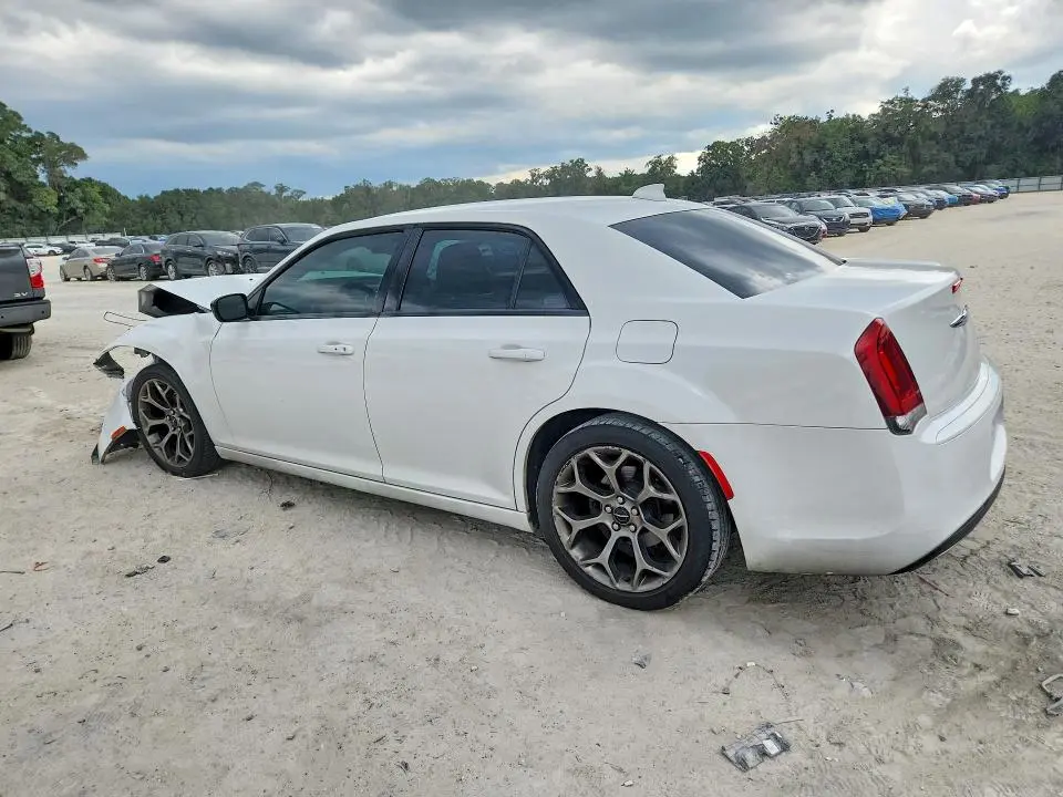 2018 CHRYSLER 300 TOURING  