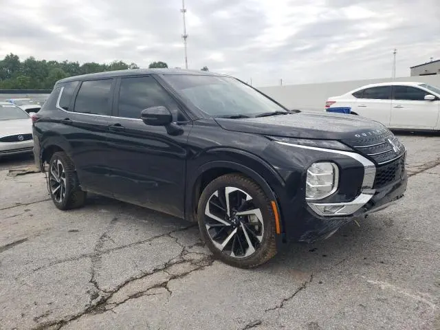 2024 MITSUBISHI OUTLANDER SE  