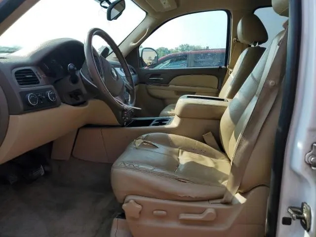 2011 CHEVROLET TAHOE K1500 LT  