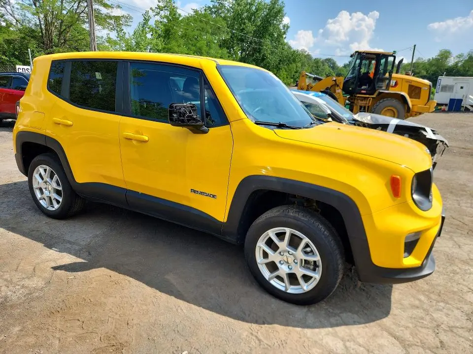 2023 JEEP RENEGADE LATITUDE  