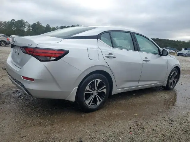 2022 NISSAN SENTRA SV  