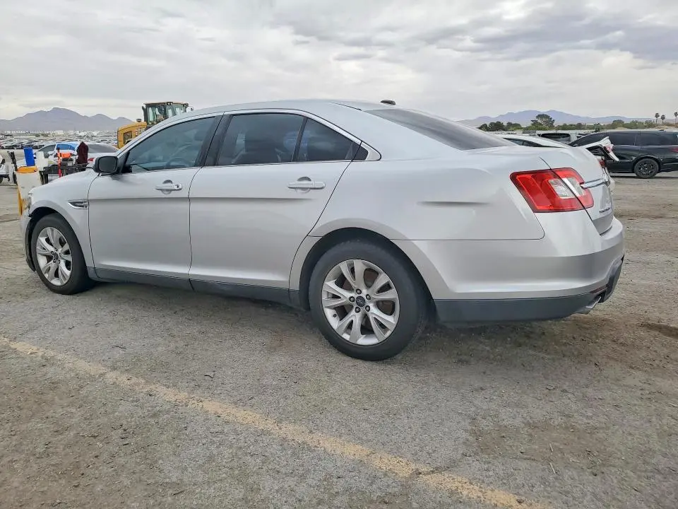 2011 FORD TAURUS SEL  