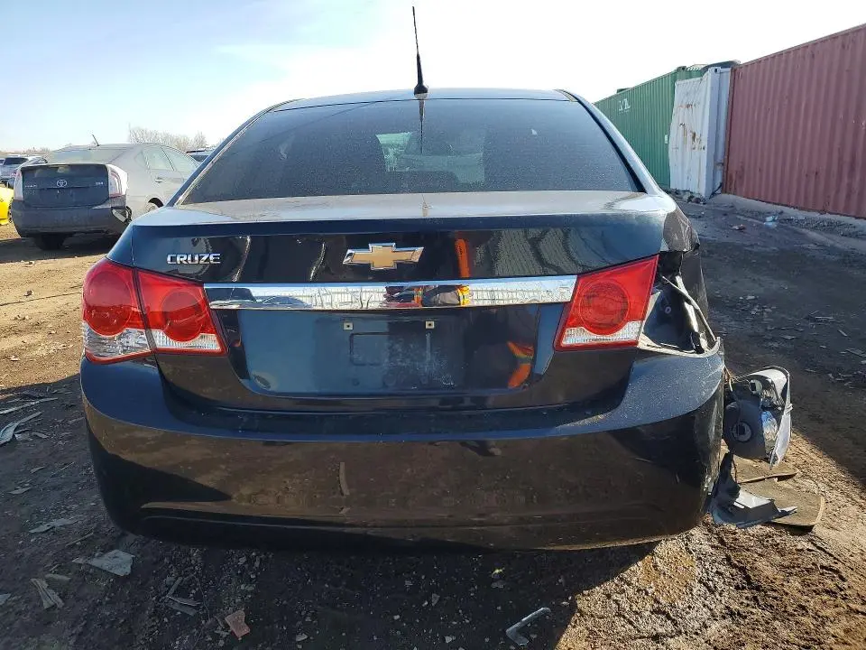 2014 CHEVROLET CRUZE LS  