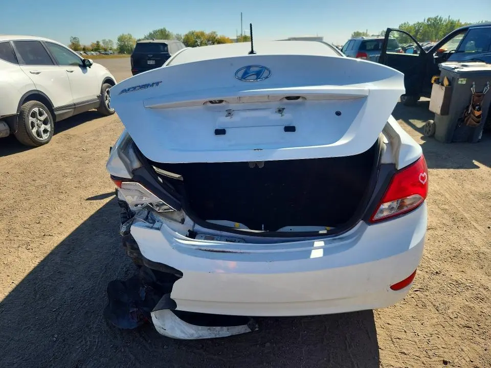 2016 HYUNDAI ACCENT SE  