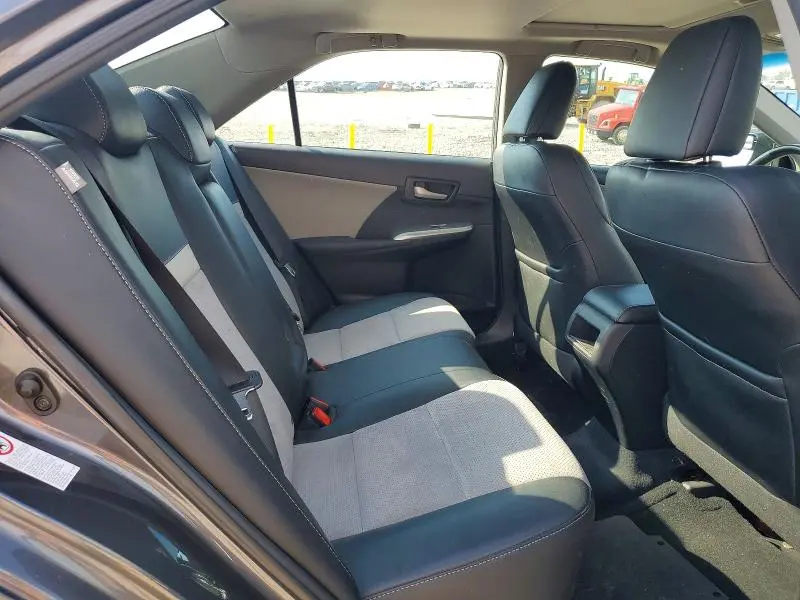 2012 TOYOTA CAMRY SE V6  