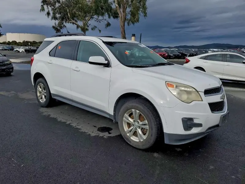 2010 CHEVROLET EQUINOX LT  