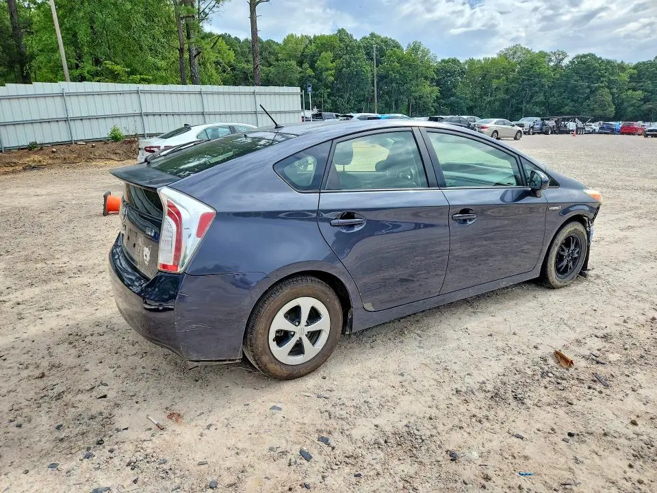2012 TOYOTA PRIUS TWO  