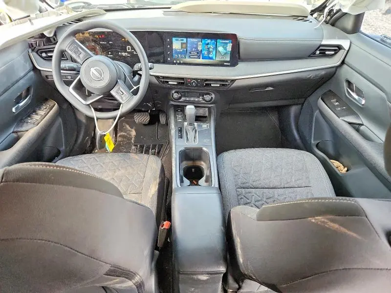 2026 NISSAN KICKS   