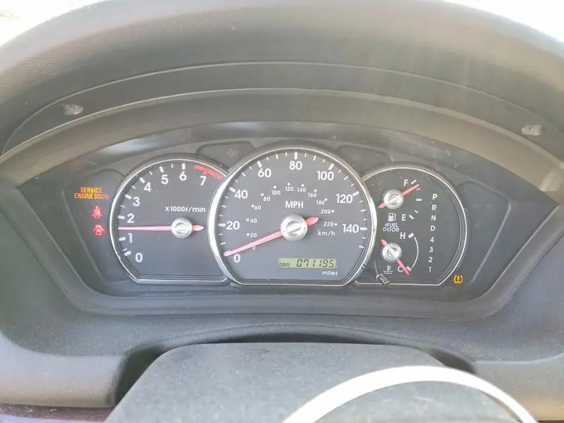 2010 MITSUBISHI GALANT ES  