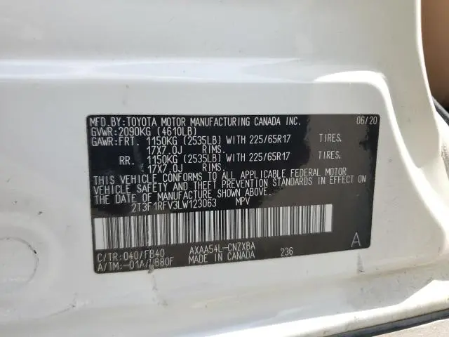 2020 TOYOTA RAV4 LE  