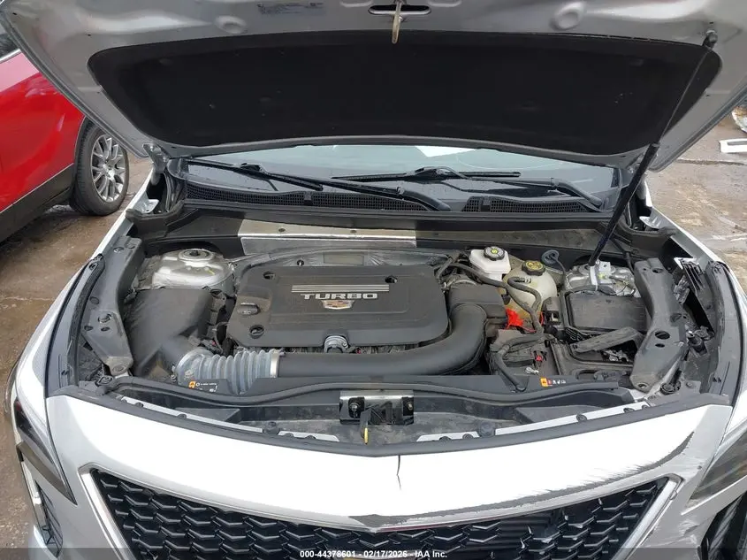 2022 CADILLAC XT4 FWD SPORT