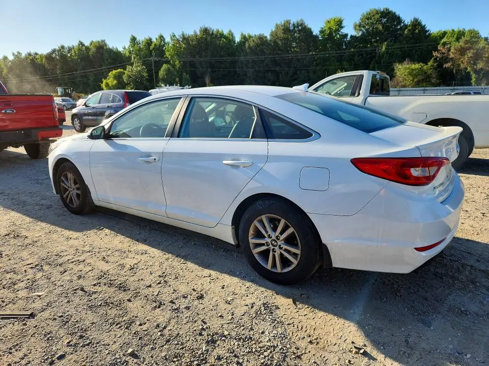 2017 HYUNDAI SONATA SE  