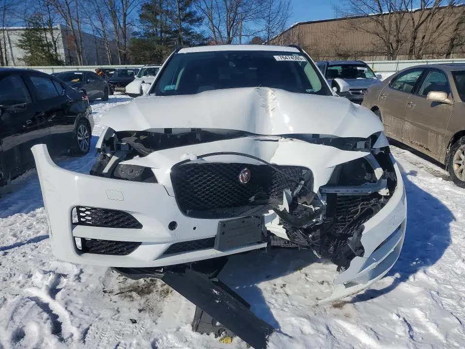 2019 JAGUAR F-PACE PREMIUM  