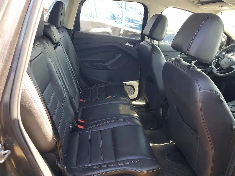 2017 FORD ESCAPE TITANIUM  