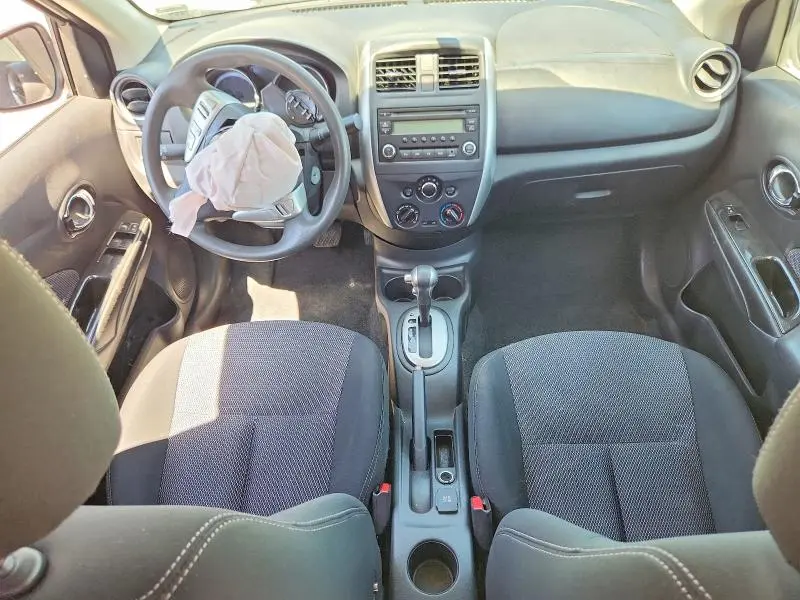 2015 NISSAN VERSA 1.6 SV  