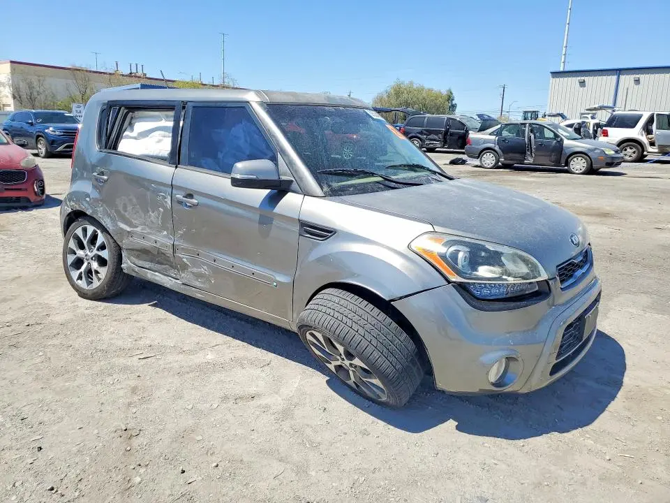 2013 KIA SOUL !  