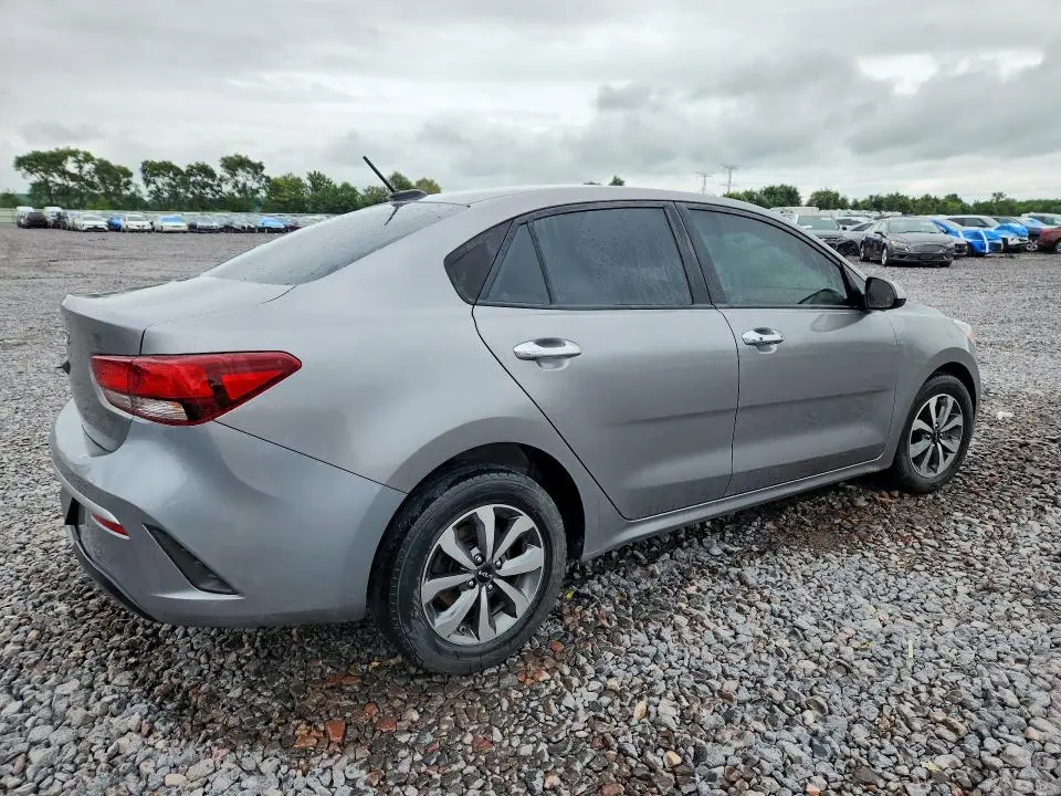 2023 KIA RIO S  